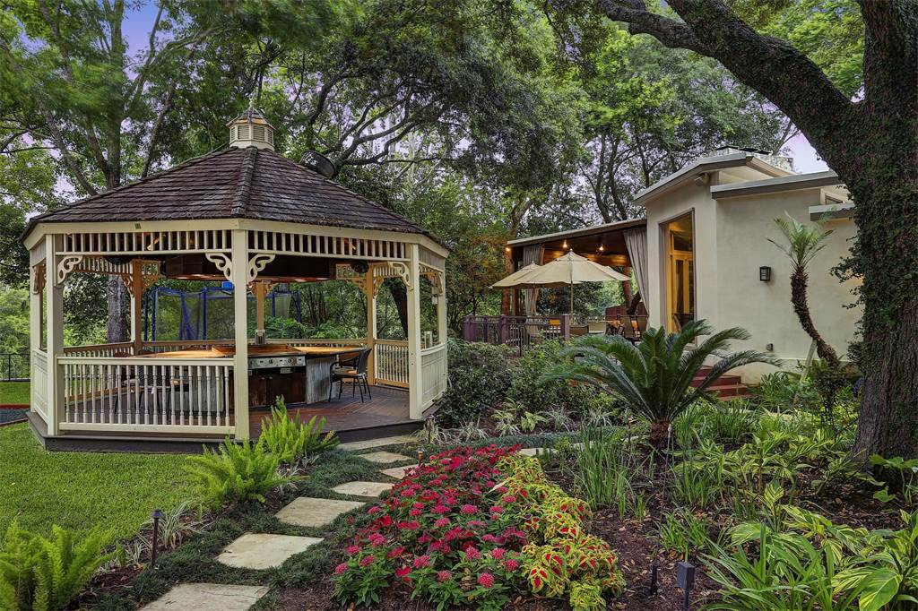 Houston TX Real Estate Listing